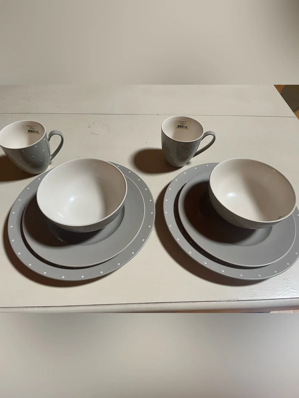 *Brand New* Kate Spade Gray Polka Dot 8-Piece Dinnerware Set